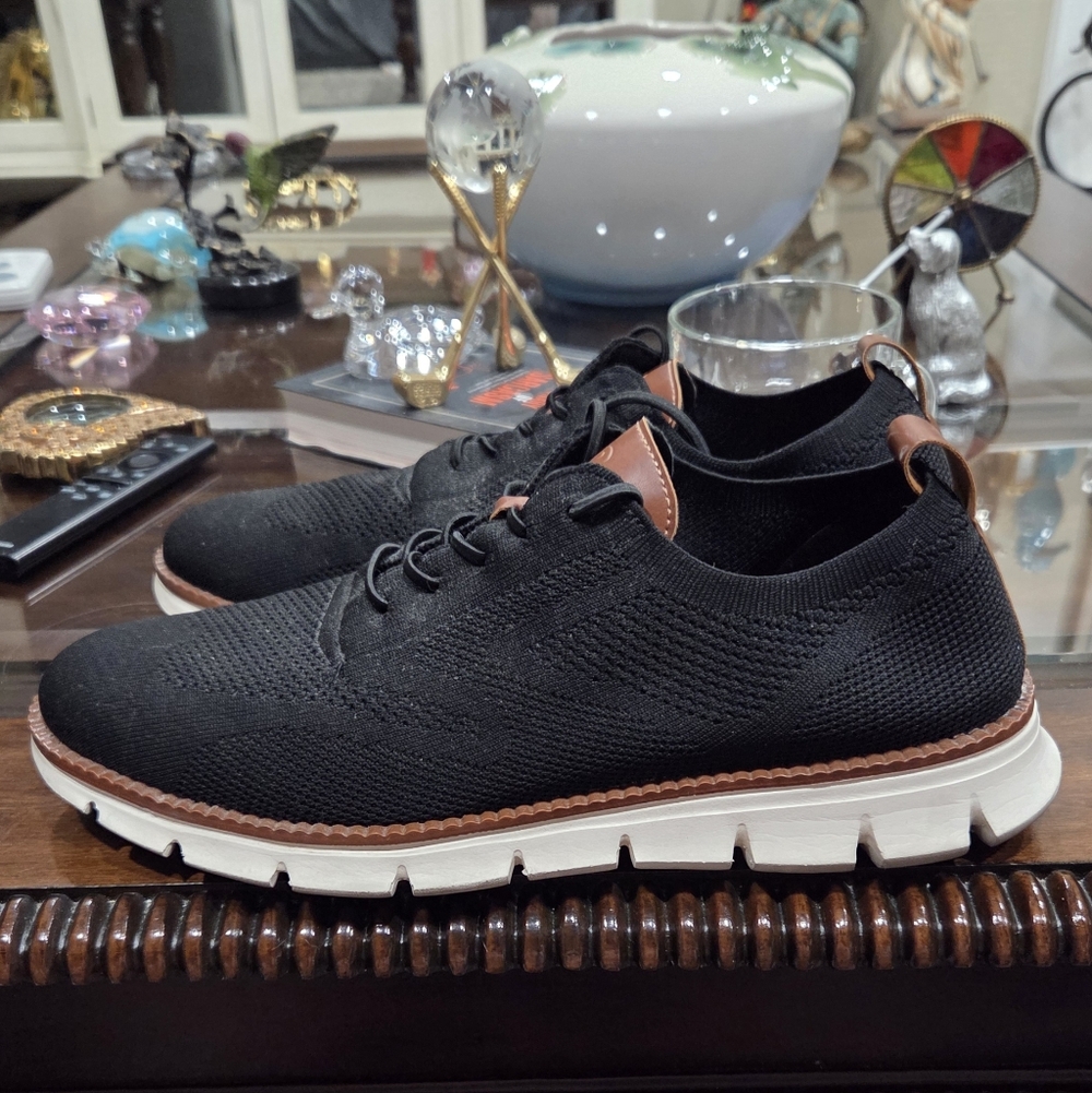 Stylish Black and White Men's Loafers